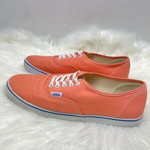 Vans | low cut Unisex 9.0 woman 7.5 men peach ,lace up sneakers.